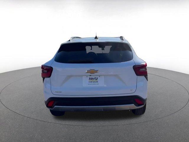 used 2025 Chevrolet Trax car, priced at $19,068