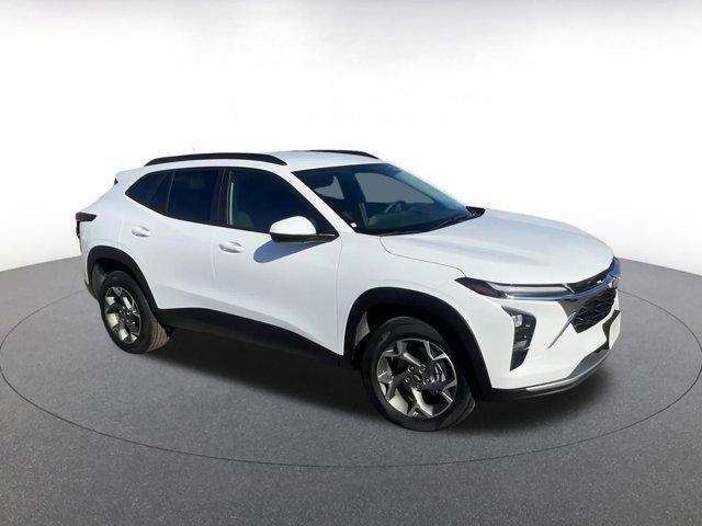 used 2025 Chevrolet Trax car, priced at $19,068