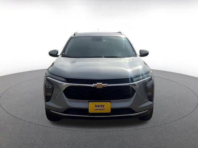 used 2025 Chevrolet Trax car, priced at $19,439