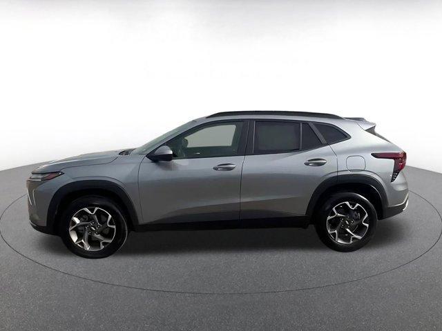 used 2025 Chevrolet Trax car, priced at $19,439