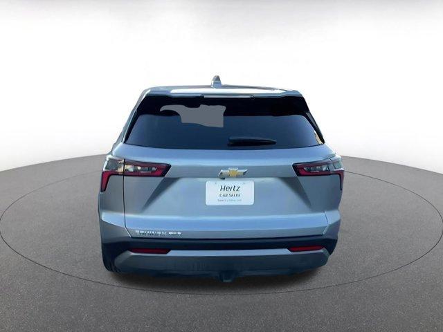 used 2025 Chevrolet Equinox car, priced at $25,199