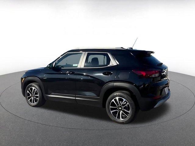 used 2025 Chevrolet TrailBlazer car, priced at $19,385