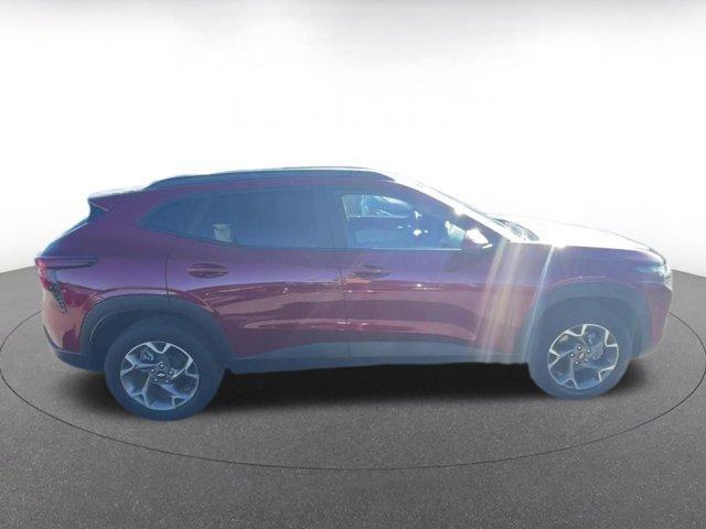 used 2025 Chevrolet Trax car, priced at $19,353
