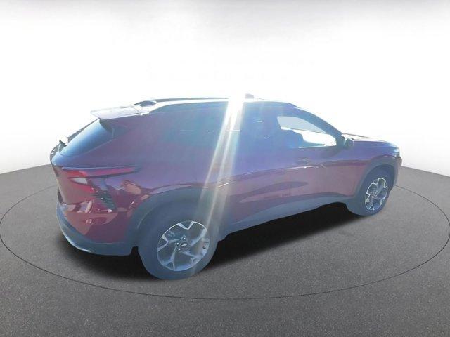 used 2025 Chevrolet Trax car, priced at $19,353