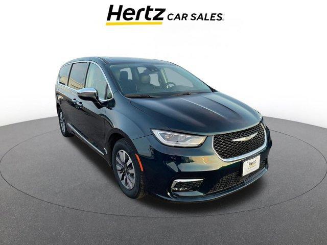 used 2023 Chrysler Pacifica Hybrid car, priced at $23,594