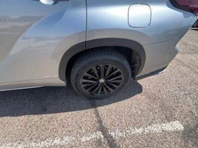 used 2024 Toyota Highlander car, priced at $35,896