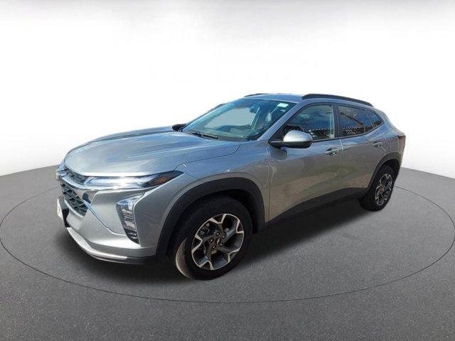 used 2025 Chevrolet Trax car, priced at $19,479