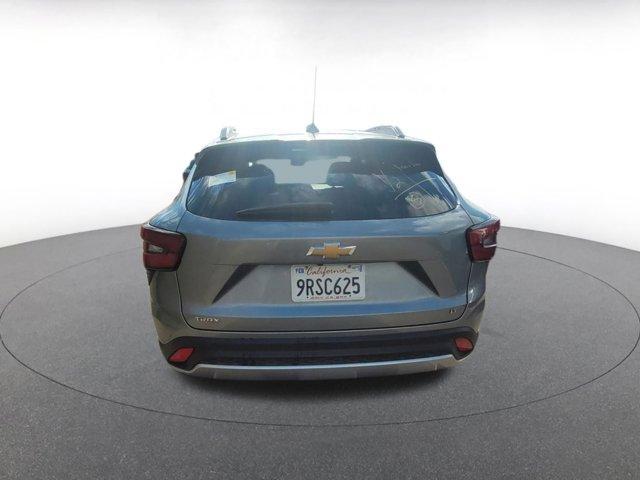 used 2025 Chevrolet Trax car, priced at $19,479