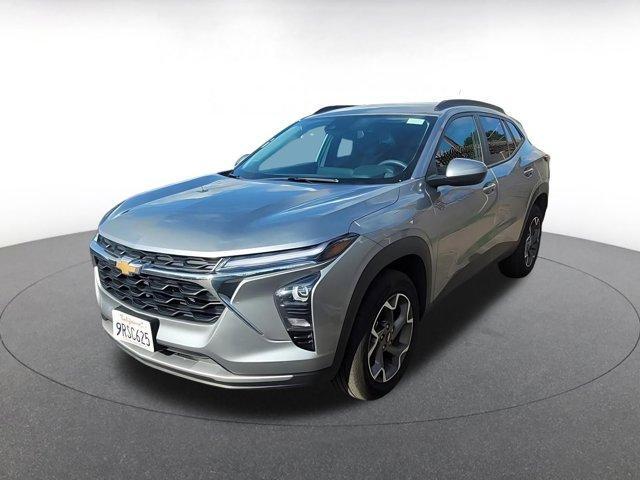 used 2025 Chevrolet Trax car, priced at $19,479