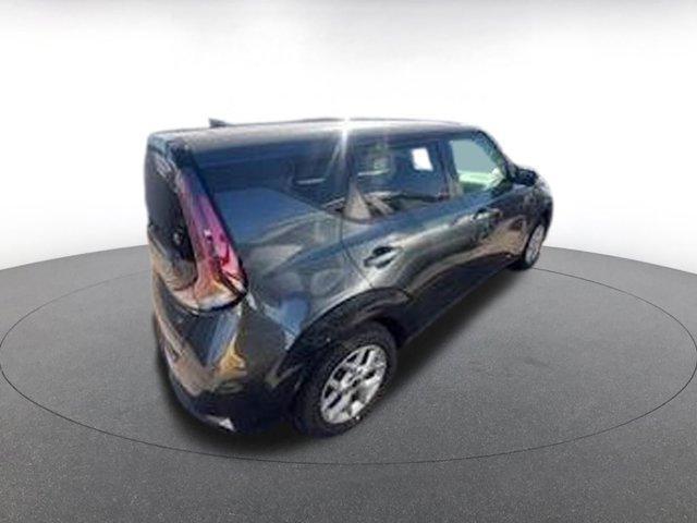 used 2025 Kia Soul car, priced at $18,054