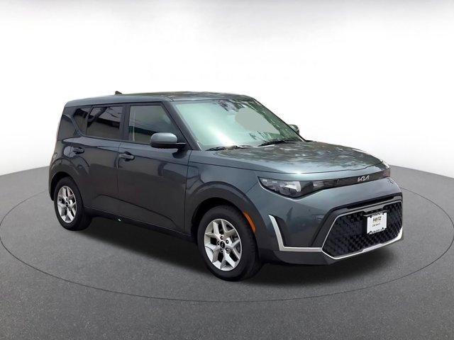 used 2025 Kia Soul car, priced at $17,994