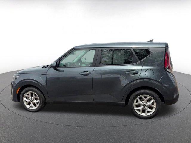 used 2025 Kia Soul car, priced at $17,994