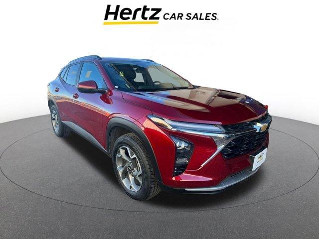 used 2025 Chevrolet Trax car, priced at $18,803