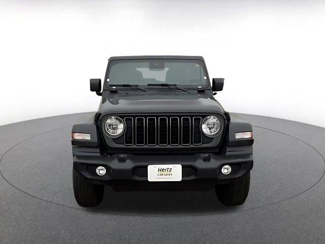 used 2025 Jeep Wrangler car, priced at $32,024