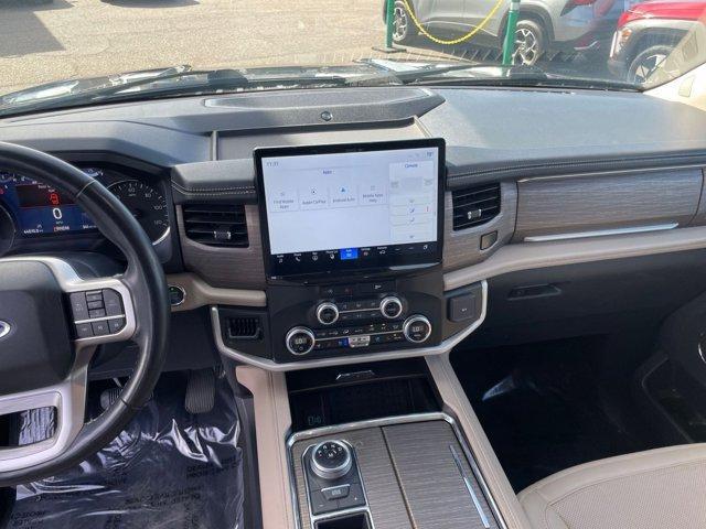 used 2024 Ford Expedition car, priced at $43,618