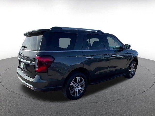 used 2024 Ford Expedition car, priced at $43,618
