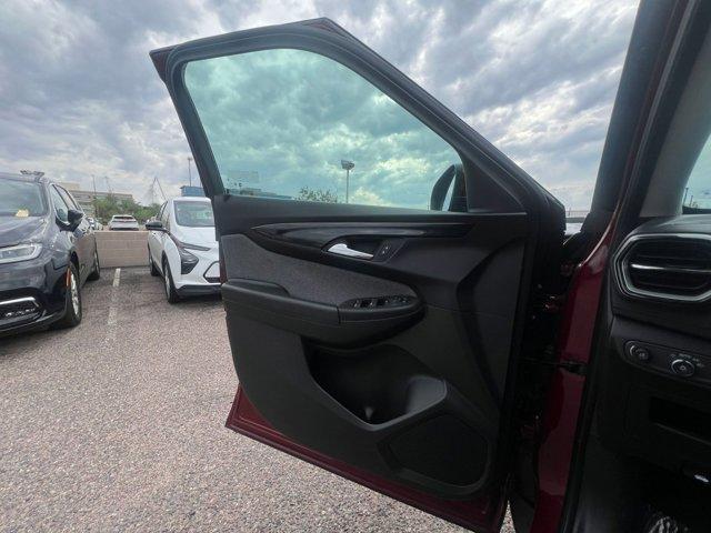 used 2025 Chevrolet TrailBlazer car, priced at $19,809