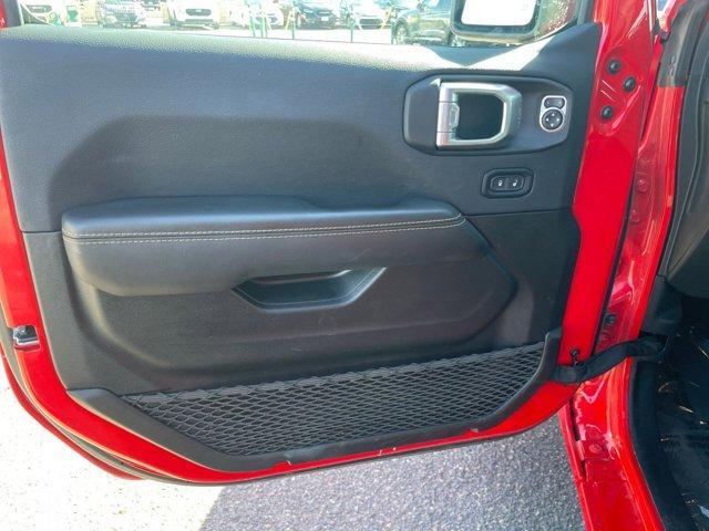 used 2025 Jeep Wrangler car, priced at $36,386