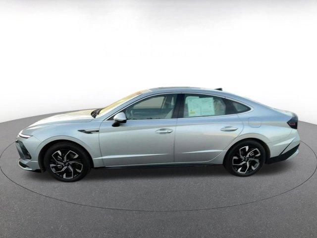 used 2025 Hyundai Sonata car, priced at $21,995
