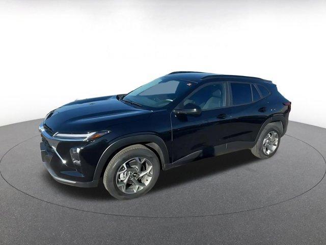 used 2025 Chevrolet Trax car, priced at $19,313