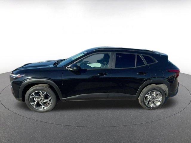 used 2025 Chevrolet Trax car, priced at $19,313