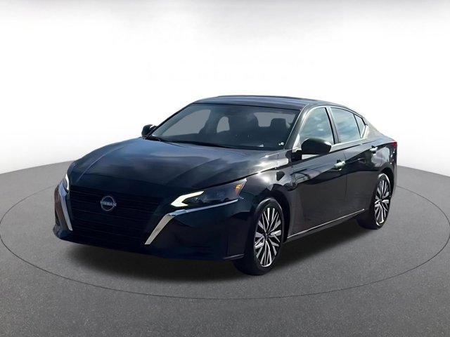 used 2025 Nissan Altima car, priced at $19,165