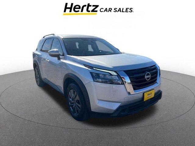 used 2025 Nissan Pathfinder car, priced at $28,900