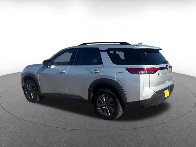 used 2025 Nissan Pathfinder car, priced at $28,900