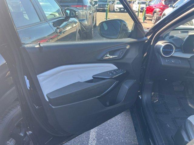 used 2025 Chevrolet Trax car, priced at $19,985