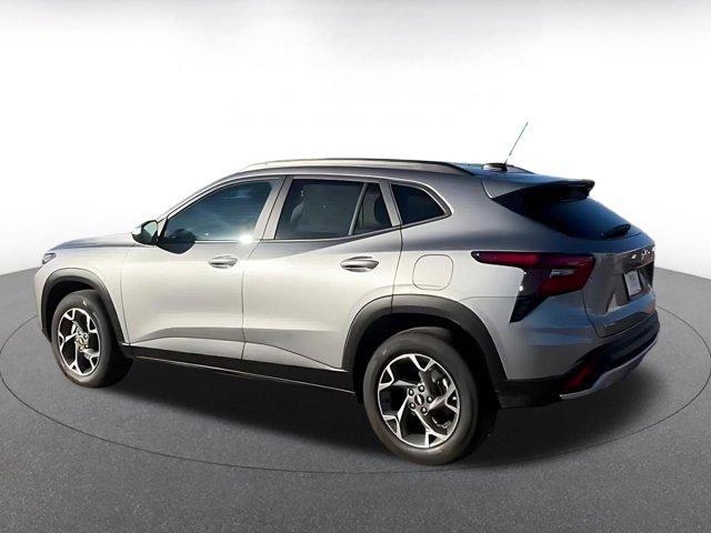 used 2025 Chevrolet Trax car, priced at $19,234