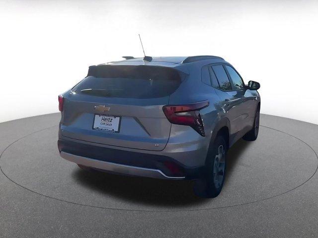 used 2025 Chevrolet Trax car, priced at $19,234
