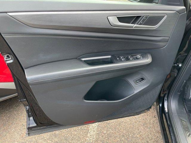 used 2025 Volkswagen Atlas Cross Sport car, priced at $28,485