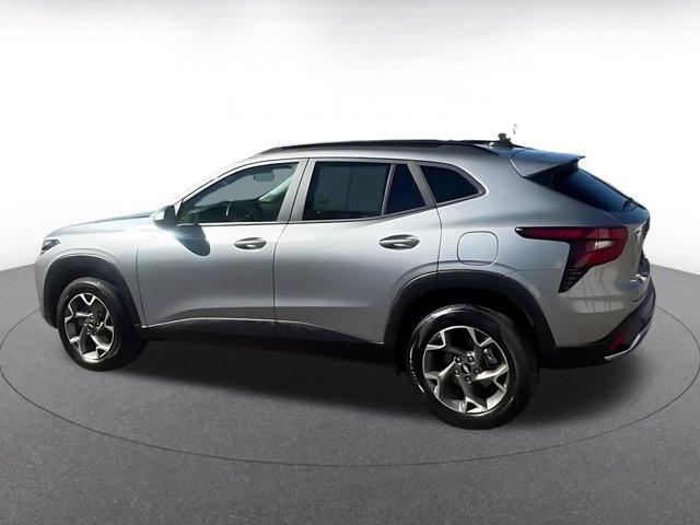 used 2025 Chevrolet Trax car, priced at $19,225