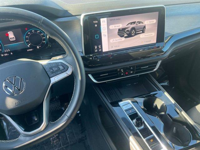 used 2025 Volkswagen Atlas Cross Sport car, priced at $27,272