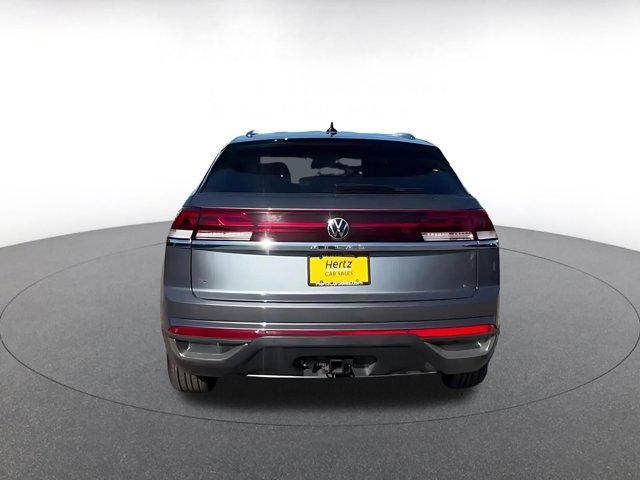 used 2025 Volkswagen Atlas Cross Sport car, priced at $27,272