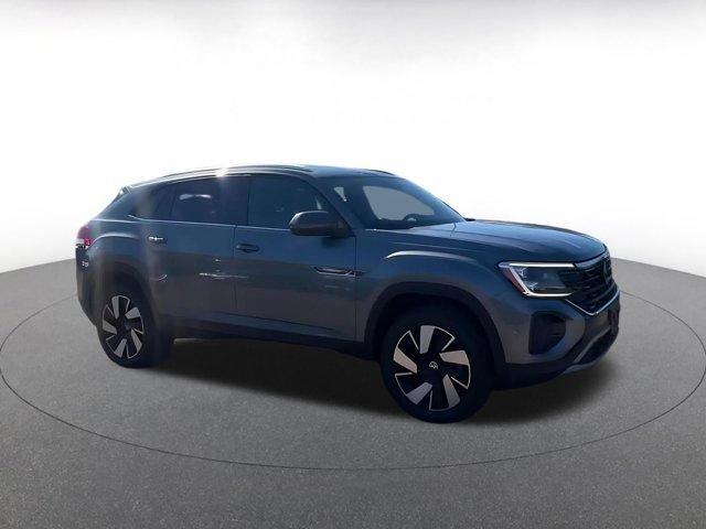 used 2025 Volkswagen Atlas Cross Sport car, priced at $27,272