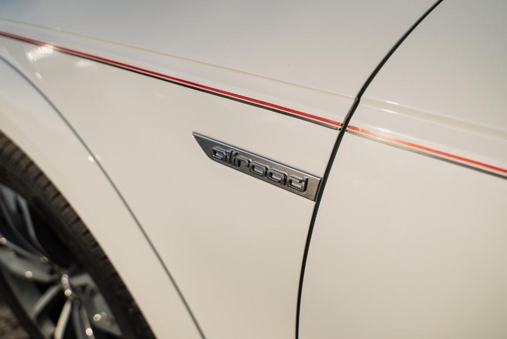 used 2018 Audi A4 allroad car, priced at $24,896