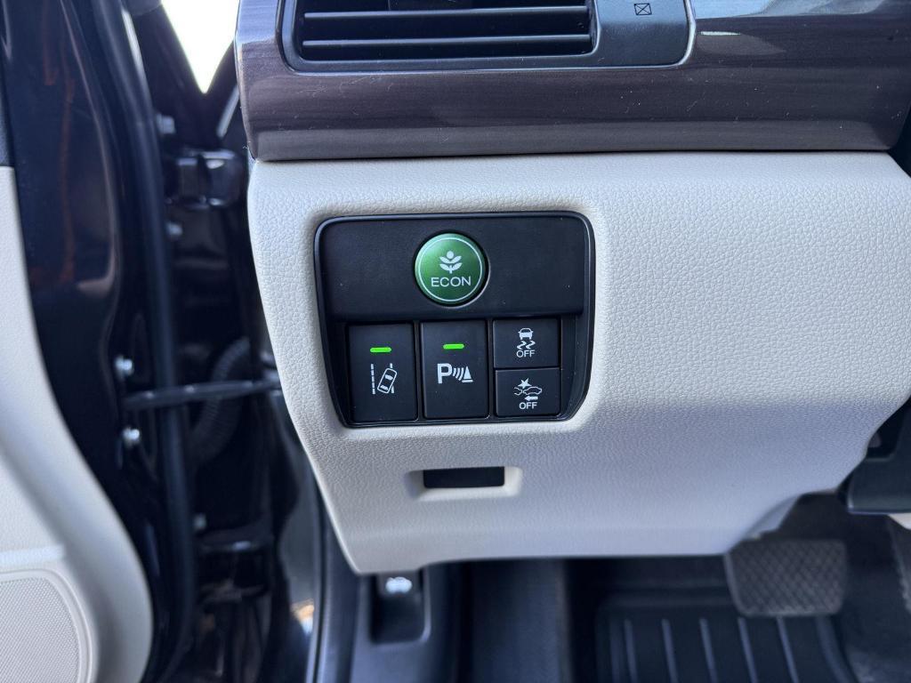 used 2017 Honda Accord Hybrid car, priced at $15,490