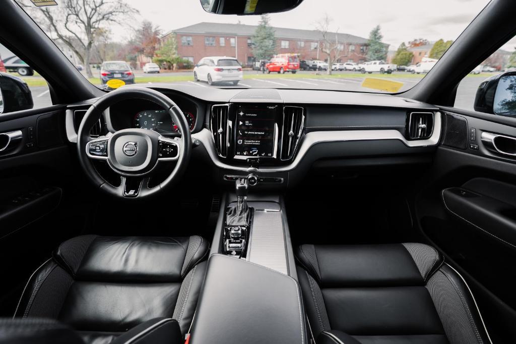 used 2020 Volvo XC60 car, priced at $23,597