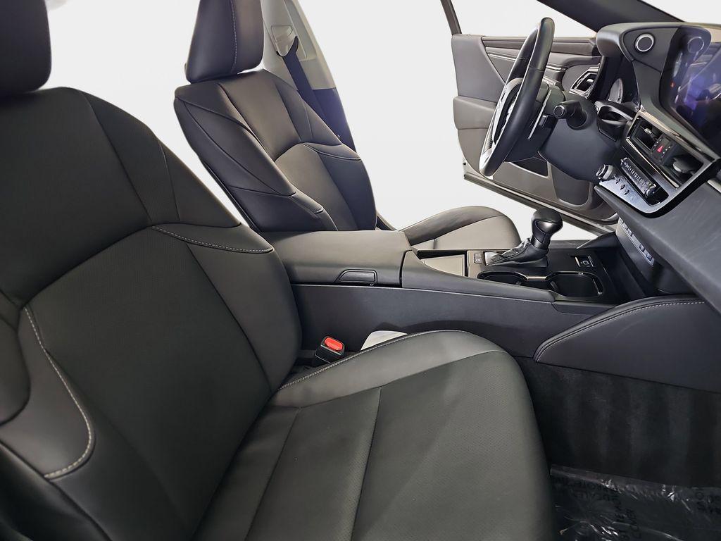 used 2023 Lexus ES 300h car, priced at $38,682