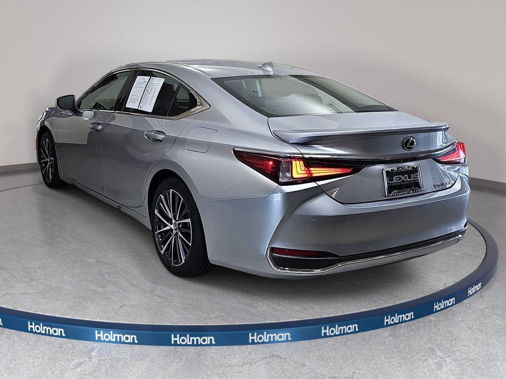 used 2023 Lexus ES 300h car, priced at $38,682