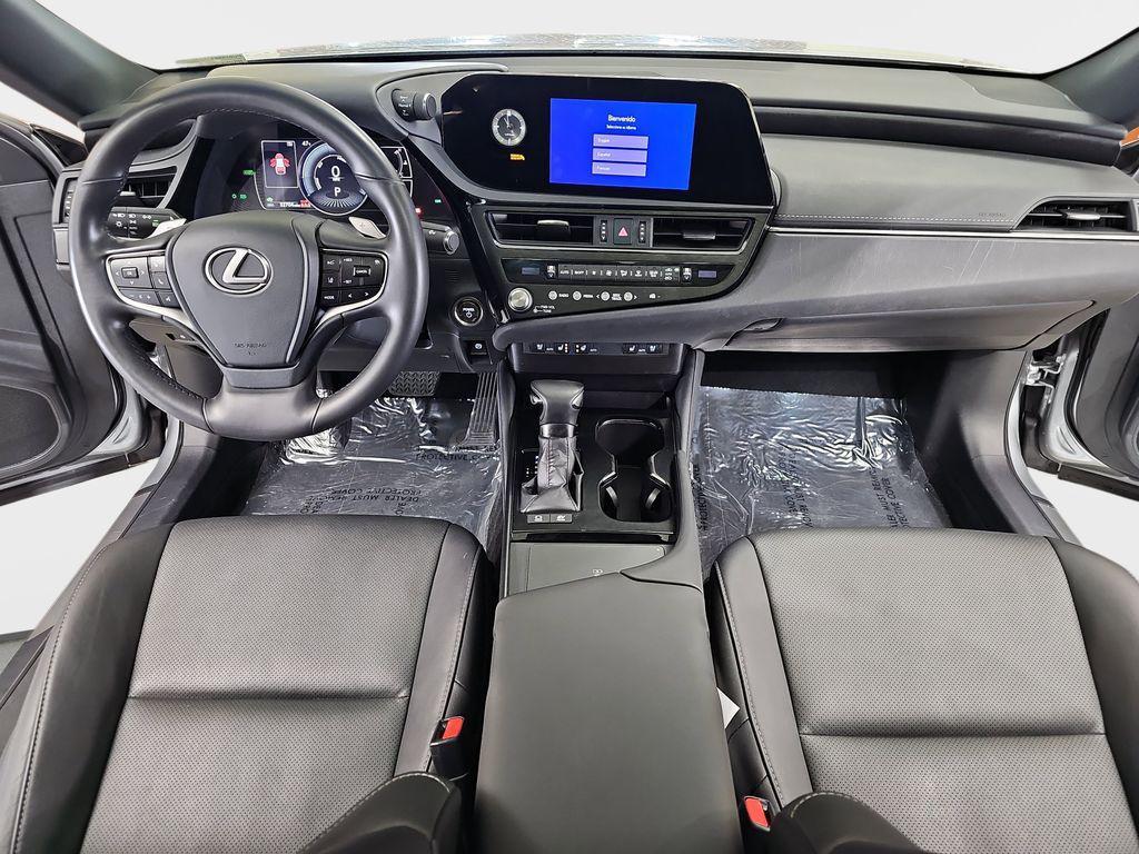 used 2023 Lexus ES 300h car, priced at $38,682