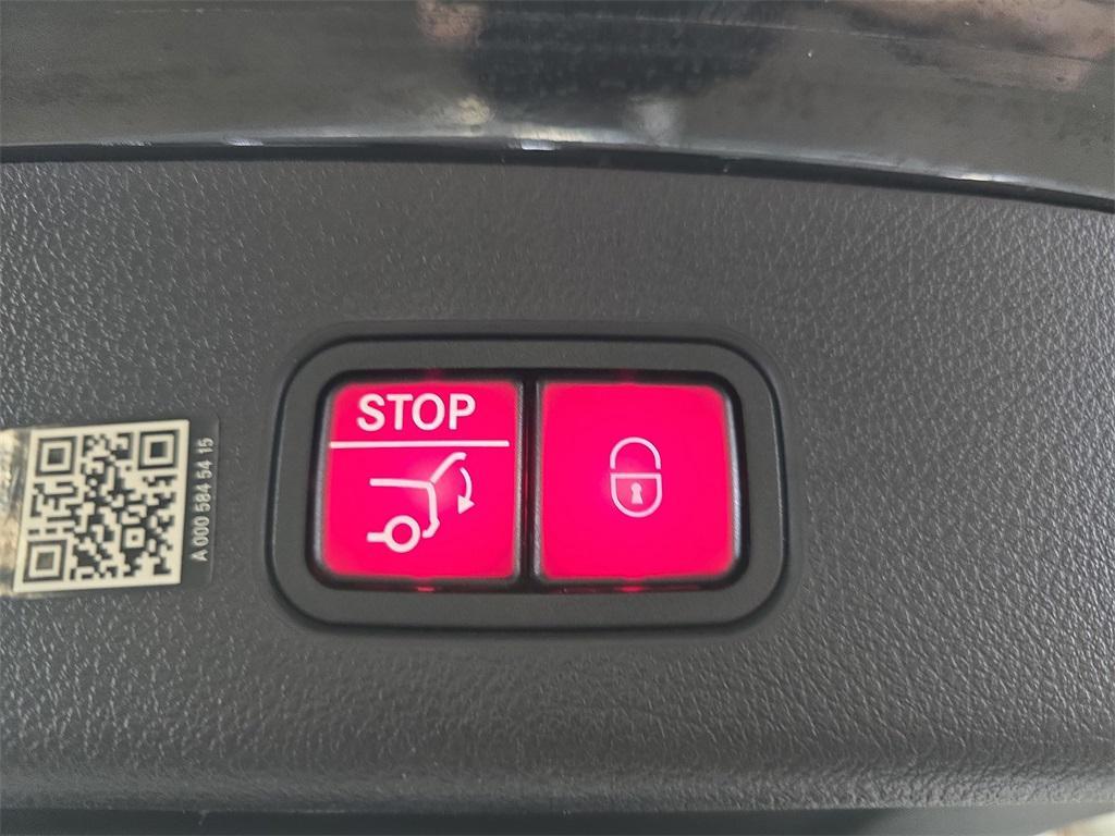 used 2023 Mercedes-Benz GLC 300 car, priced at $37,700