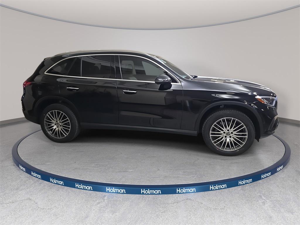 used 2023 Mercedes-Benz GLC 300 car, priced at $37,700