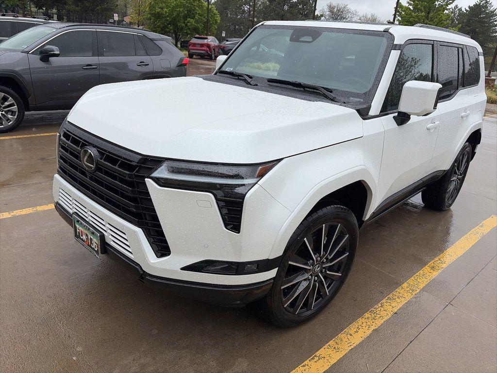 used 2025 Lexus GX 550 car, priced at $98,985