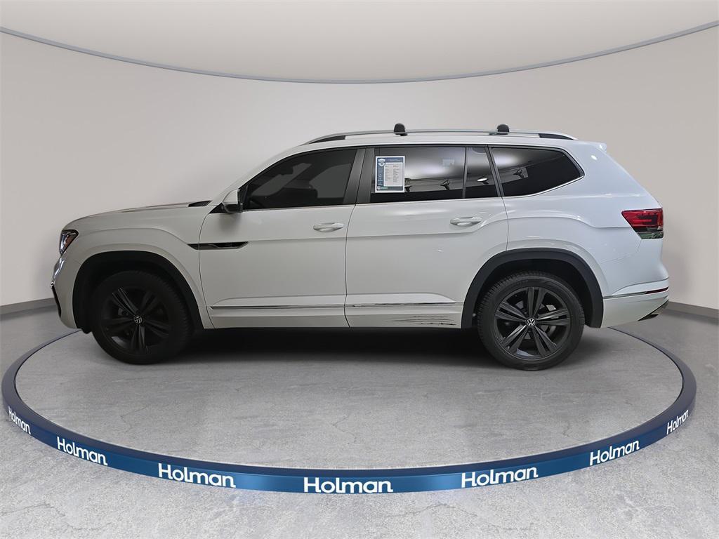2022 Pure White Volkswagen Atlas