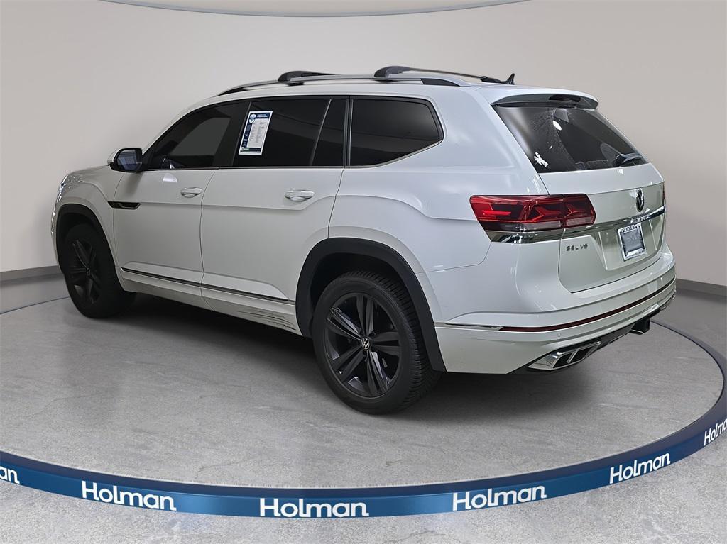 2022 Pure White Volkswagen Atlas