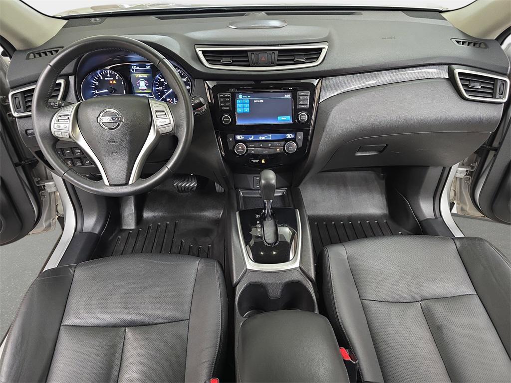 used 2015 Nissan Rogue car, priced at $13,155