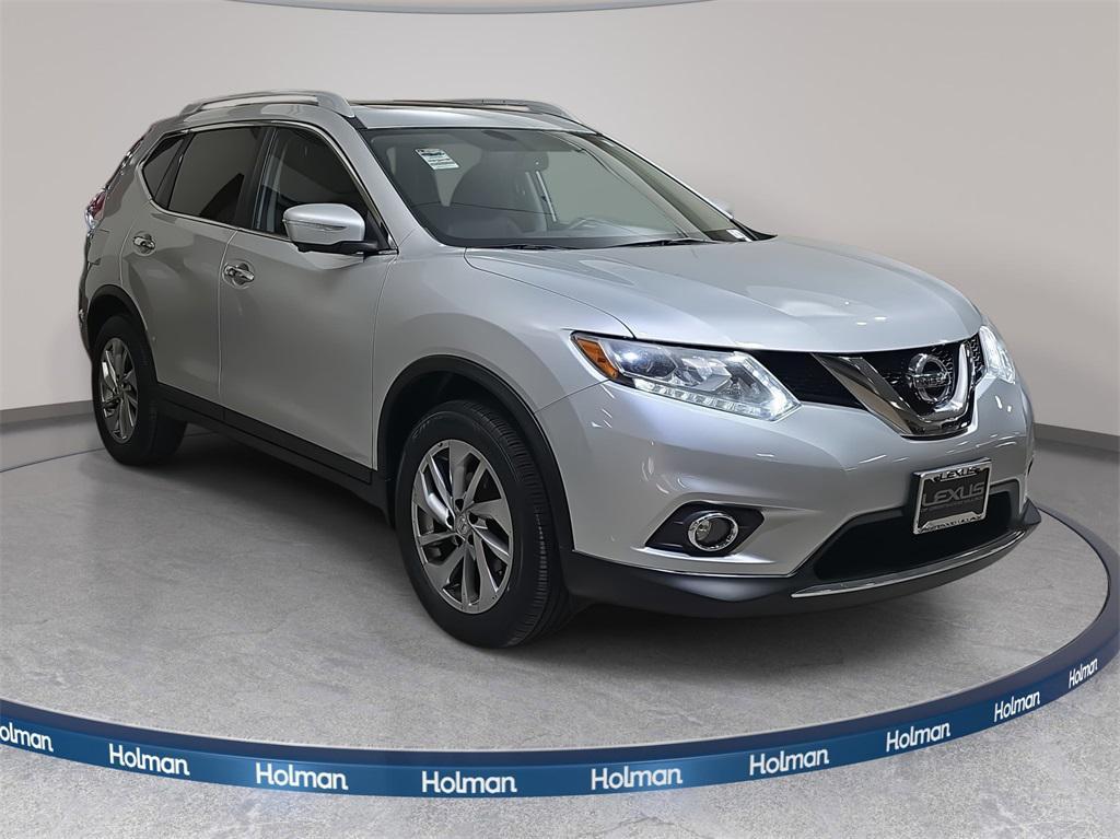 used 2015 Nissan Rogue car, priced at $13,155