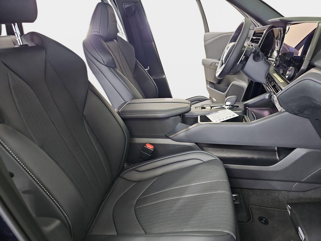 new 2026 Lexus TX 500h car, priced at $77,086